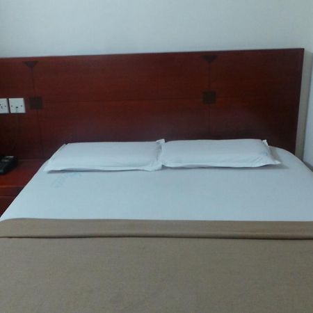 Kooloth Lake View Residency Hotell Coimbatore Eksteriør bilde