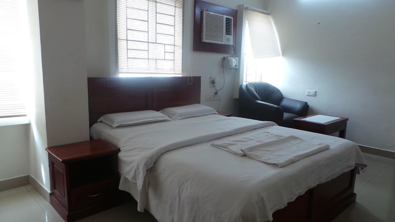 Kooloth Lake View Residency Hotell Coimbatore Eksteriør bilde