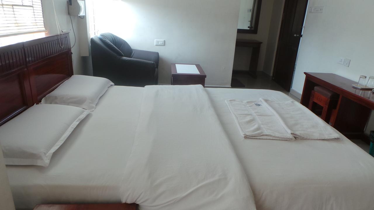 Kooloth Lake View Residency Hotell Coimbatore Eksteriør bilde